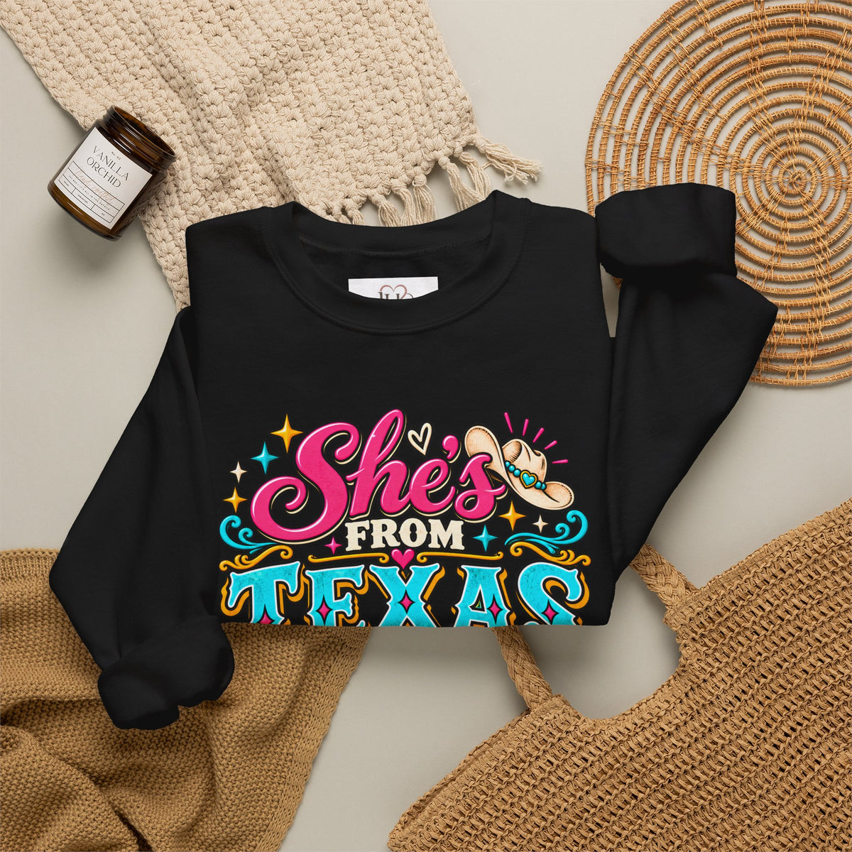 She’s From Texas I Can Tell Sweatshirt – Western Cowgirl Floral Graphic Crewneck