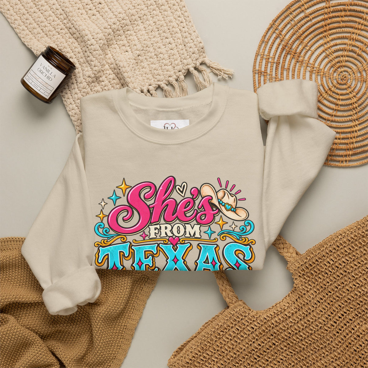 She’s From Texas I Can Tell Sweatshirt – Western Cowgirl Floral Graphic Crewneck